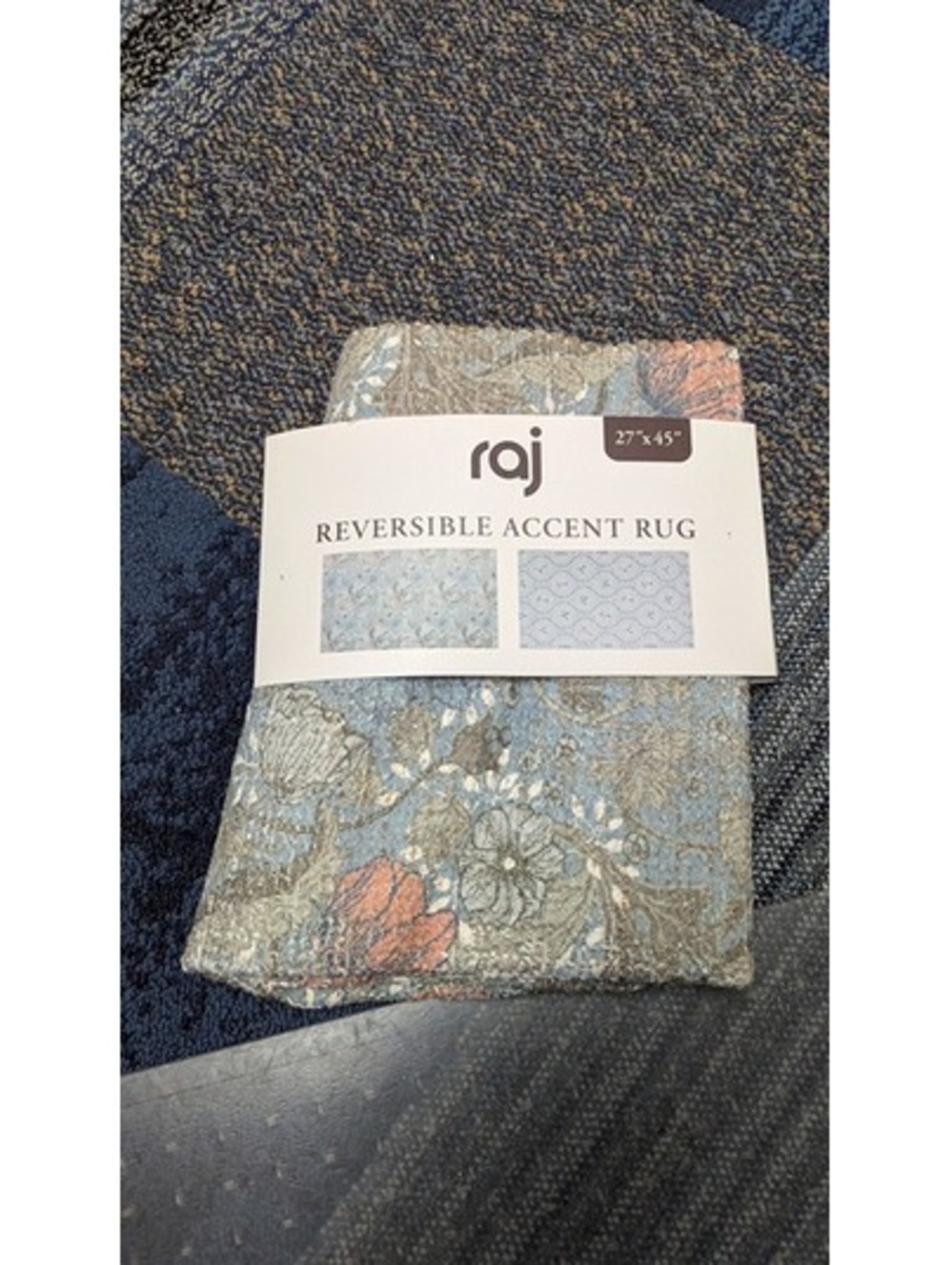 Brand New Raj Reversible Accent Rug 27"x45" - Picture 3 of 4